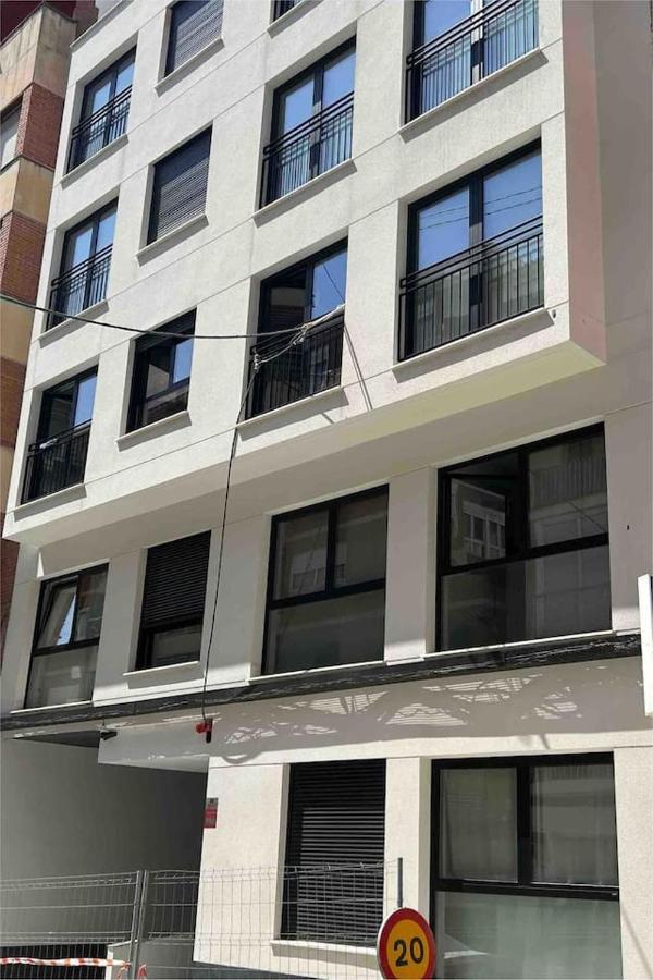 Apartamentos Breton 17 Suite Familiar Alicante Esterno foto